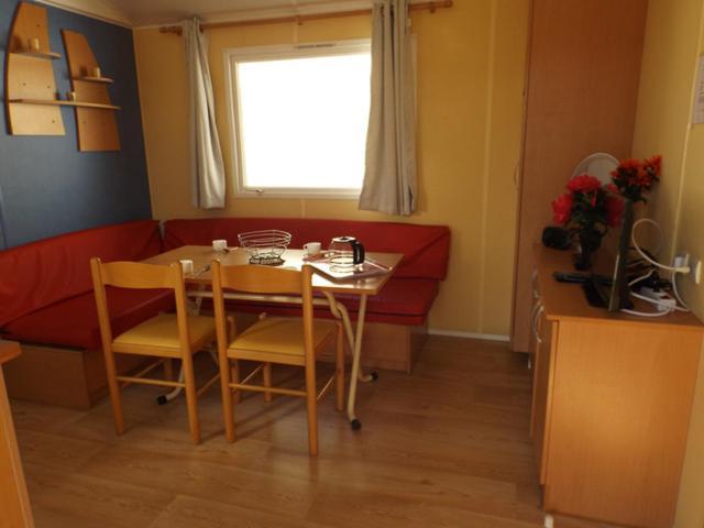 Escapades Ensoleillees Climatisation Television Hotell Sigean Eksteriør bilde